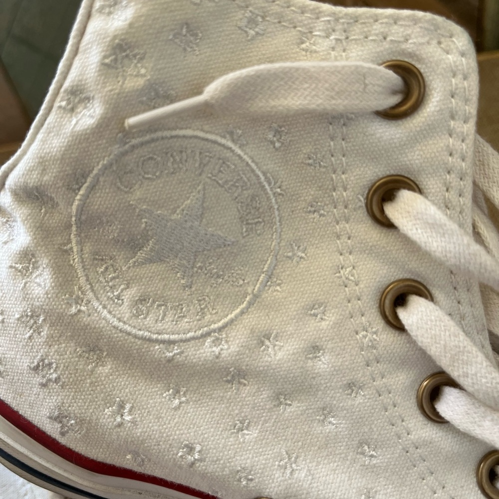 Converse White High-Top Sneakers with Red Accents - Picture 8 of 8